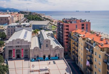 Spazi commerciali La Città sul Mare